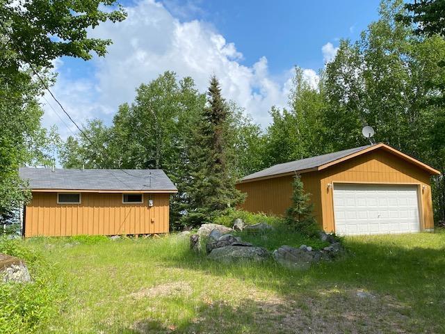 8995 Bear Island Ln, Babbitt, MN 55706
