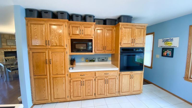 1833 S Shore Dr, Worthington, MN 56187