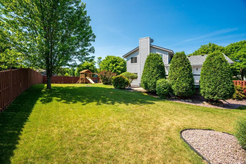 13381 Alabama Ave S, Savage, MN 55378