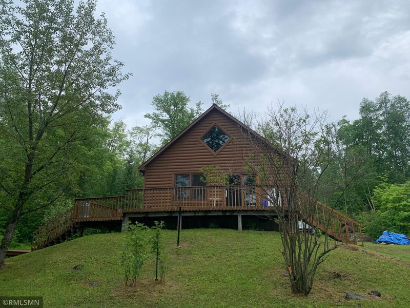 8823 Wilderness Retreat Rd, Duluth, MN 55803