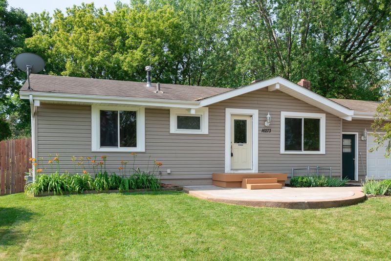 16273 Florida Way W, Rosemount, MN 55068