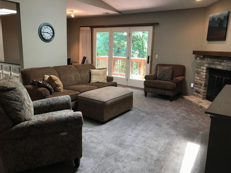 18512 Creeks Bend Dr #22, Minnetonka, MN 55345