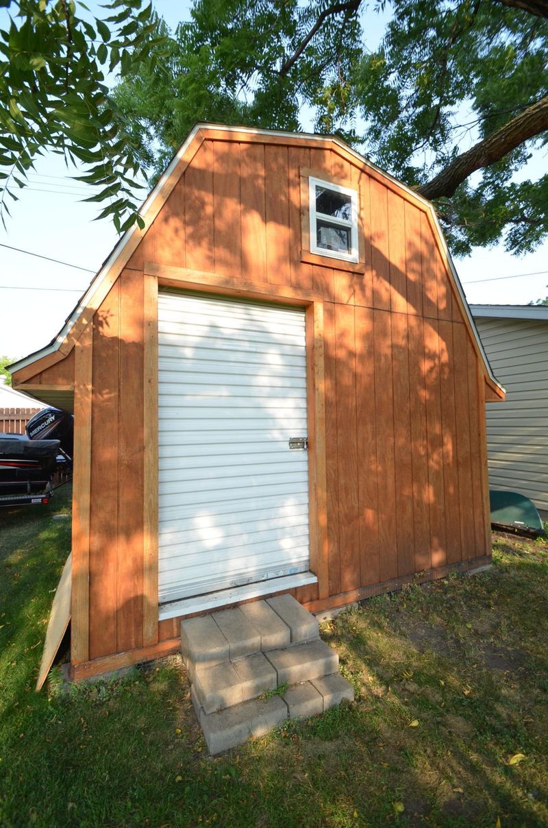 834 32nd Ave N, Saint Cloud, MN 56303