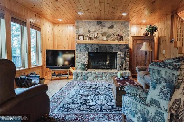 3234 Woolverton Rd, Buyck, MN 55771