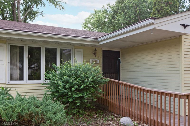 1495 2nd St SW, New Brighton, MN 55112