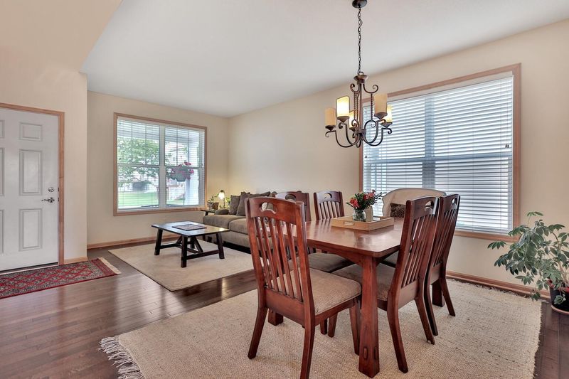 237 Pine Hollow Dr, Circle Pines, MN 55014