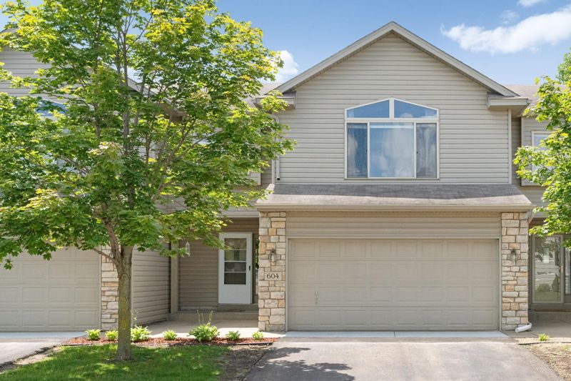 604 Bradbury Cir, Jordan, MN 55352