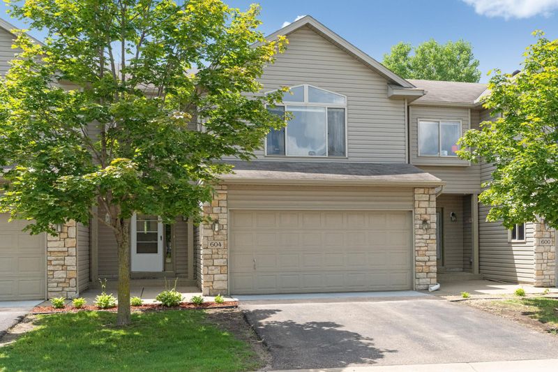 604 Bradbury Cir, Jordan, MN 55352