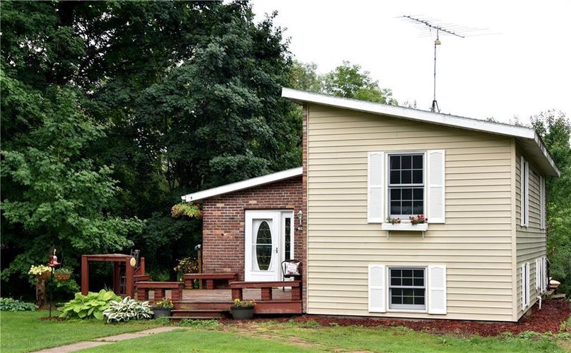 N4701 Oak Rd, Ladysmith, WI 54848