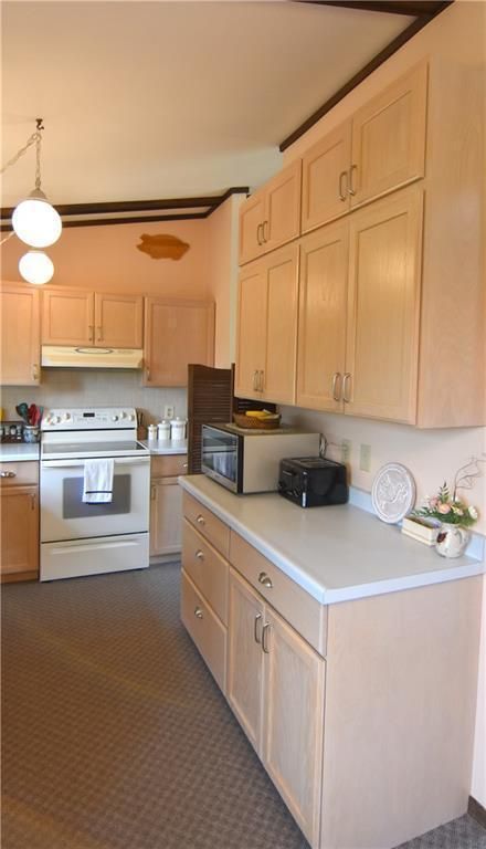 1602 Augusta St, Rice Lake, WI 54868