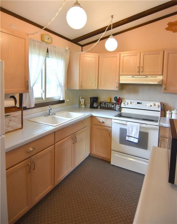 1602 Augusta St, Rice Lake, WI 54868