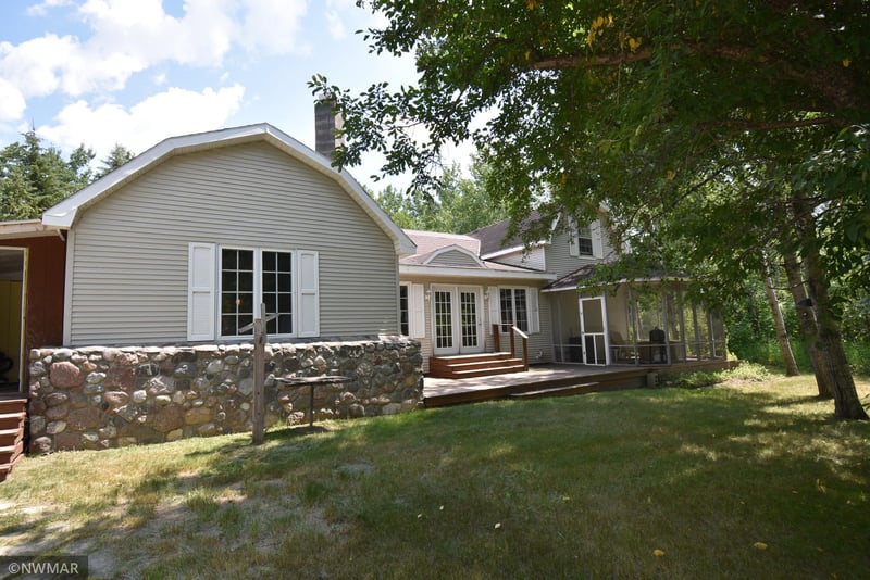 3094 300th St, Lancaster, MN 56735