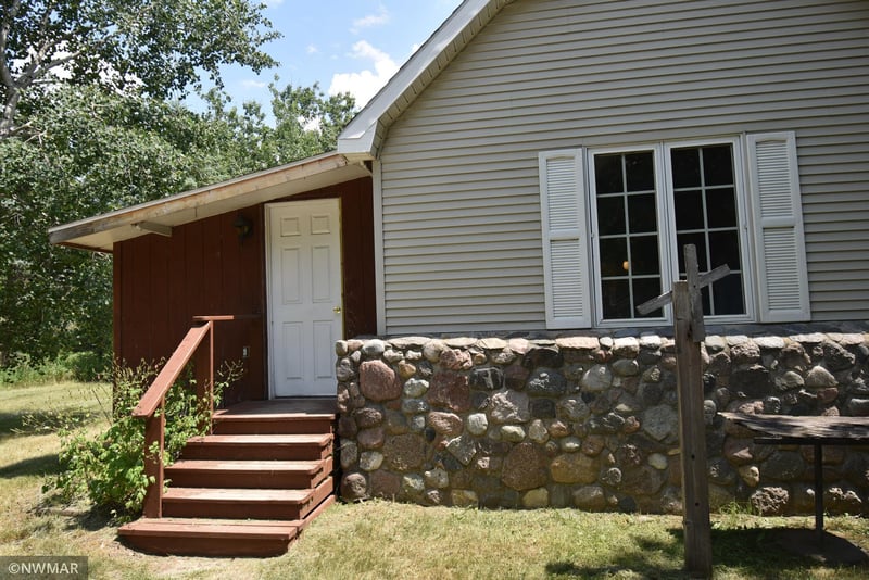 3094 300th St, Lancaster, MN 56735