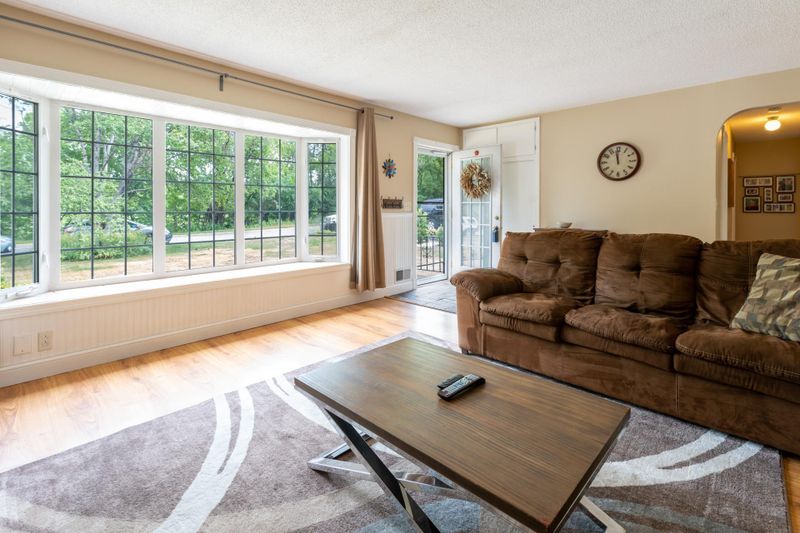 9257 W 22nd St, Saint Louis Park, MN 55426