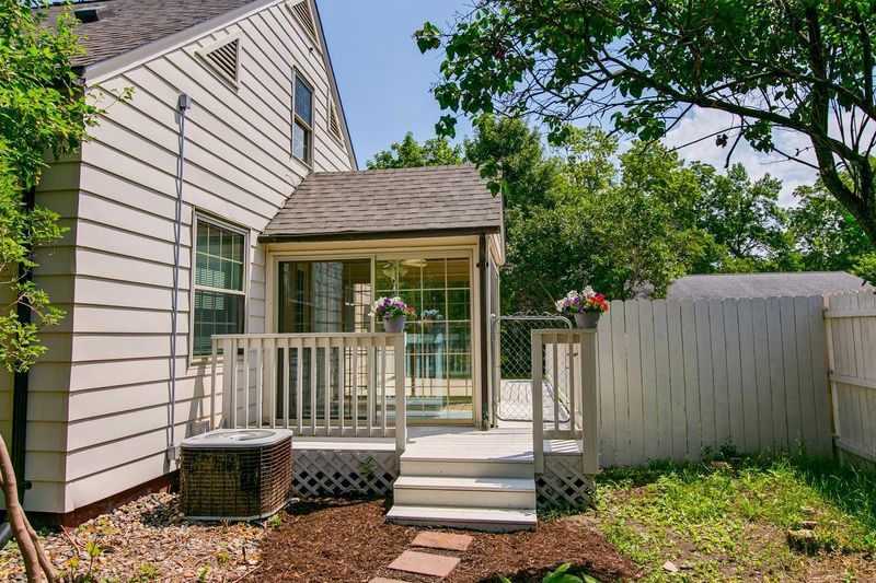 124 3rd St S, Delano, MN 55328