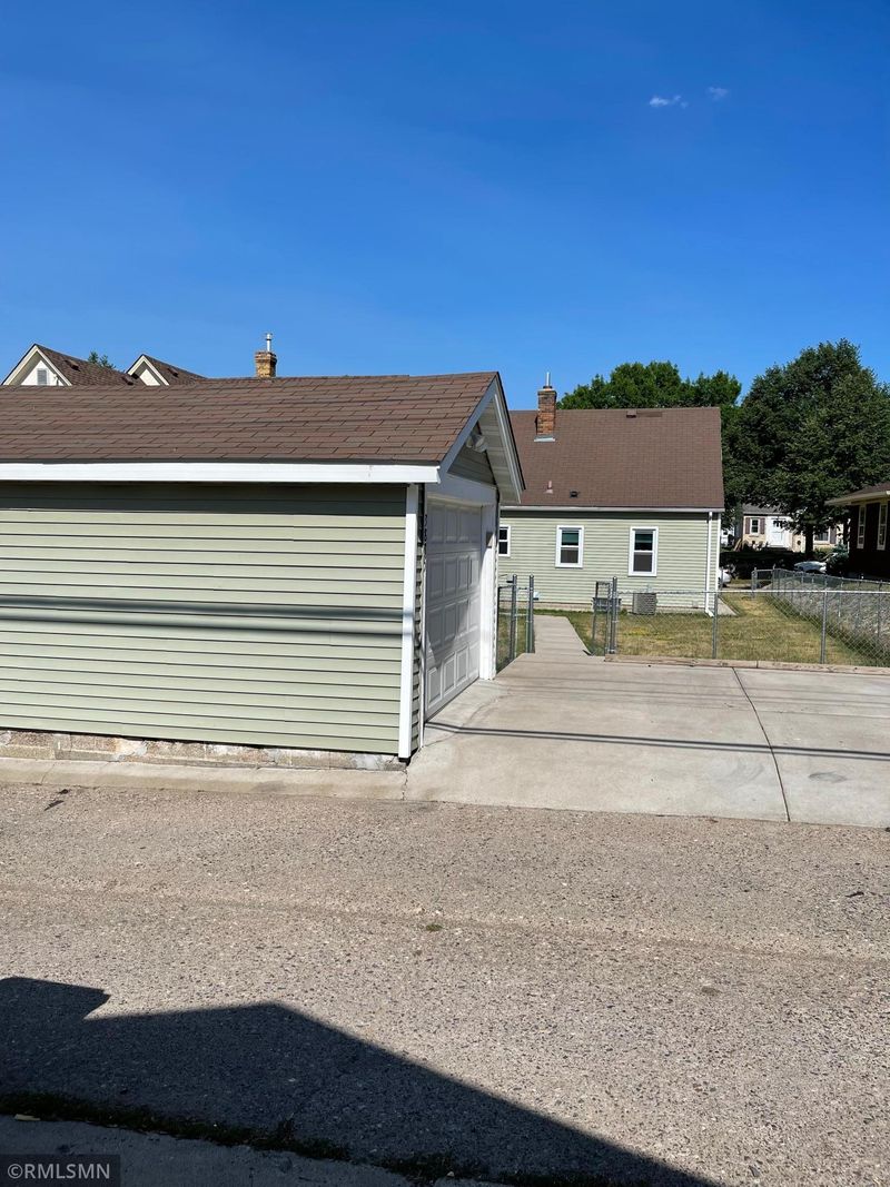 3835 Girard Ave N, Minneapolis, MN 55412