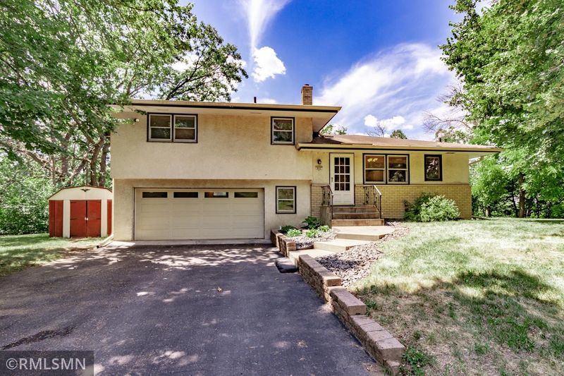 805 Brookline Ave, Saint Paul, MN 55119