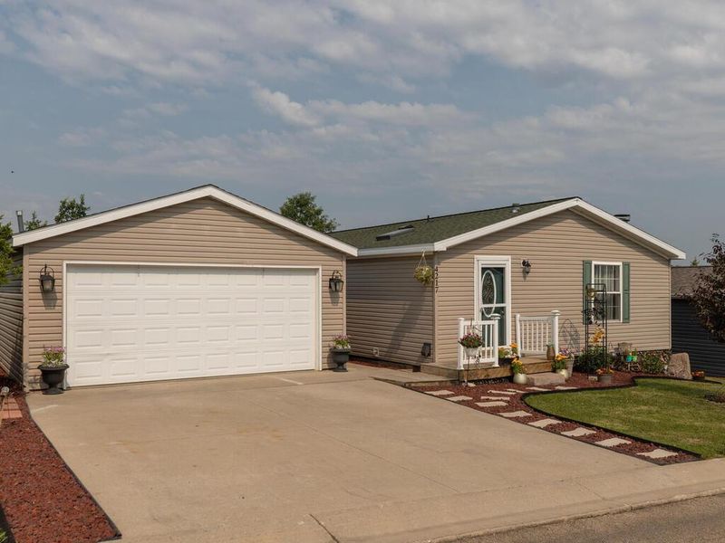 4217 Fern Ave SE, Rochester, MN 55904