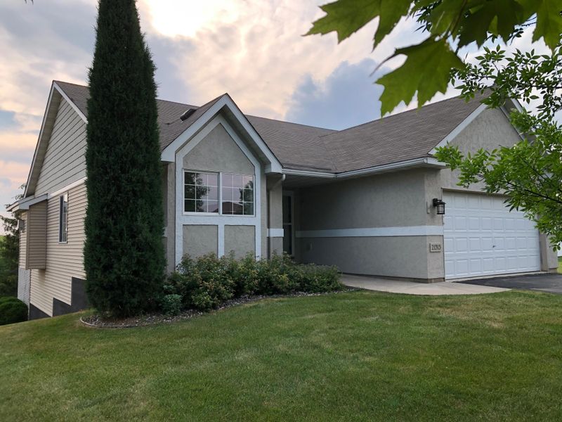 21313 Independence Ave, Lakeville, MN 55044