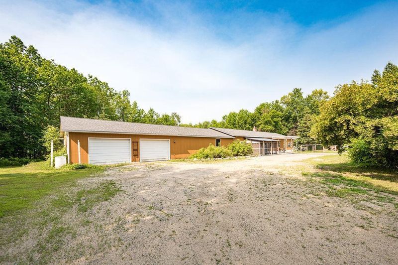 29501 Splithand Rd, Grand Rapids, MN 55744