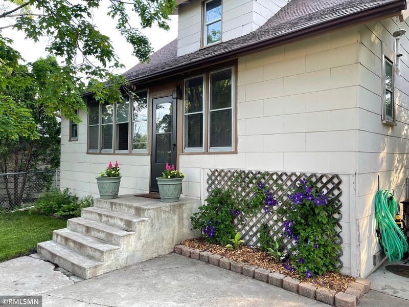 117 5th Ave N, Sauk Rapids, MN 56379