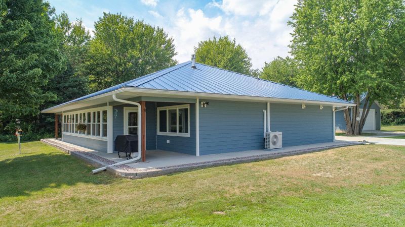 306 4th Ave S, Dallas, WI 54733
