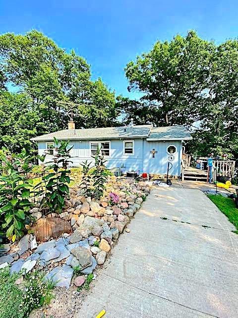19043 Island View Dr, Mora, MN 55051