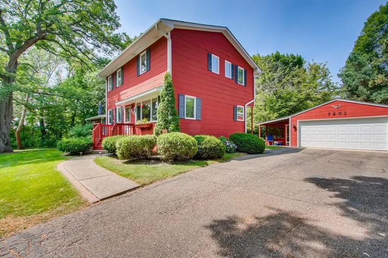 7501 Maplewood Dr, Maple Grove, MN 55311