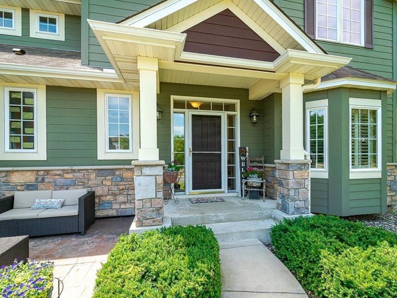 336 Arabian Dr, Jordan, MN 55352