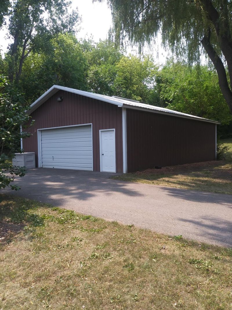 2010 Evergreen Ln, Shakopee, MN 55379