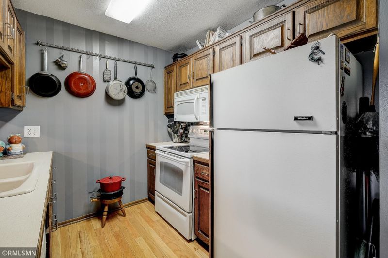 1207 Brighton Sq, New Brighton, MN 55112