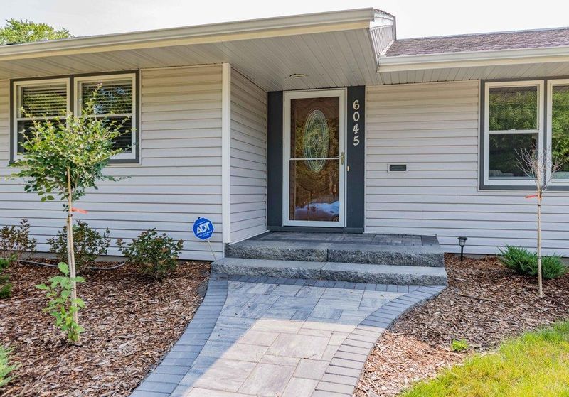 6045 Columbus Ave, Minneapolis, MN 55417