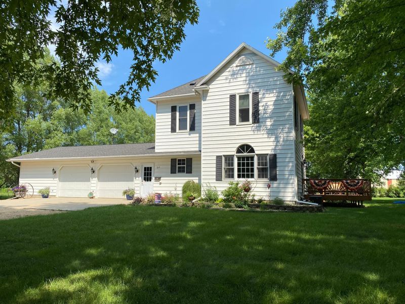 114 N Ludlow Ave, Rushmore, MN 56168