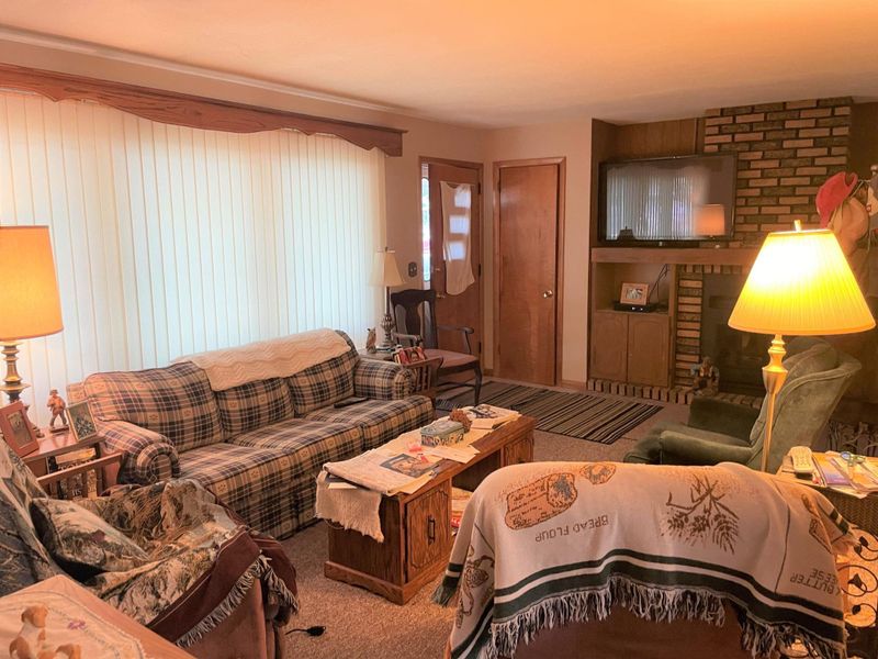 216 Terrace Dr SW, Willmar, MN 56201