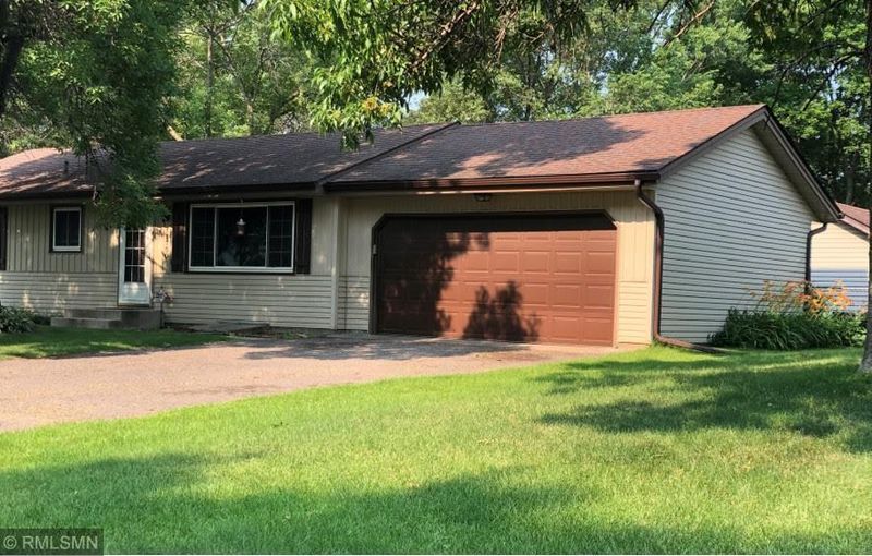 11750 Marigold St NW, Coon Rapids, MN 55433