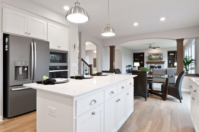 2521 Fieldstone Dr, Victoria, MN 55386