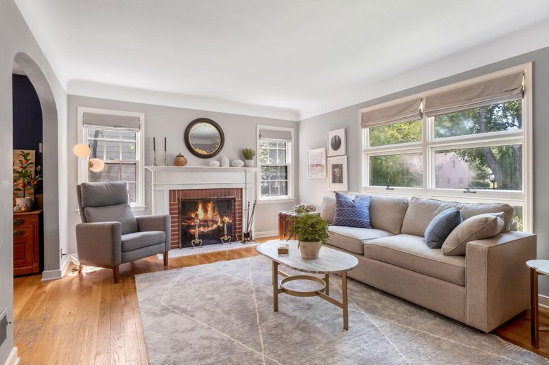 2737 Raleigh Ave, Saint Louis Park, MN 55416
