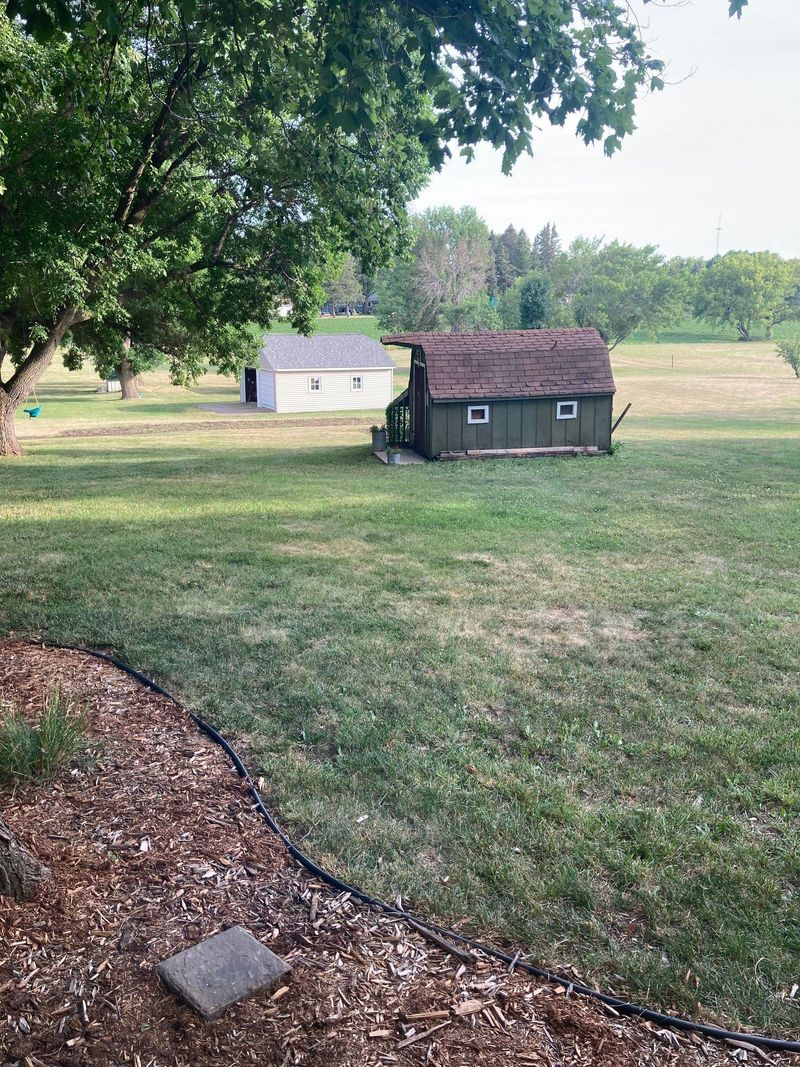 612 6th Ave, Mountain Lake, MN 56159