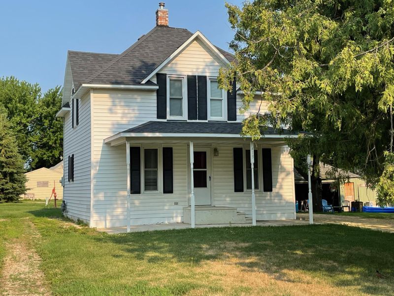 413 Main St N, Grand Meadow, MN 55936