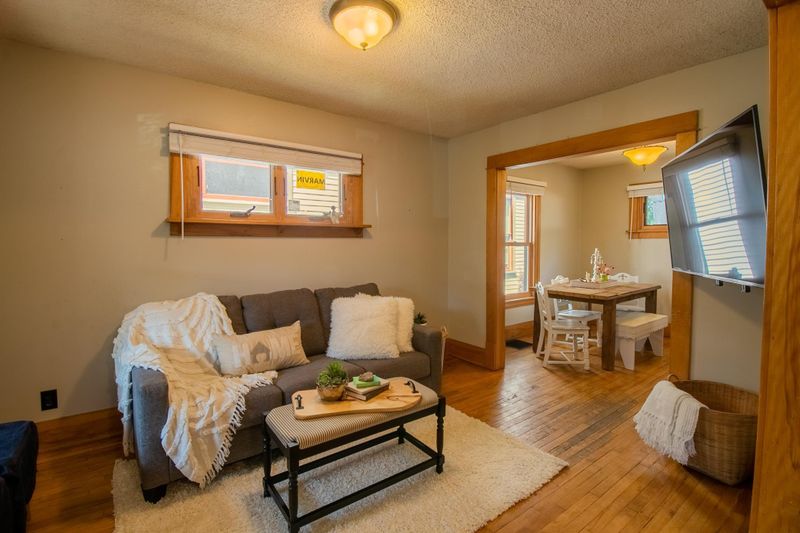 3505 Bryant Ave S, Minneapolis, MN 55408