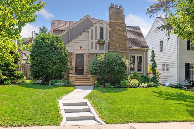 4805 Ewing Ave S, Minneapolis, MN 55410