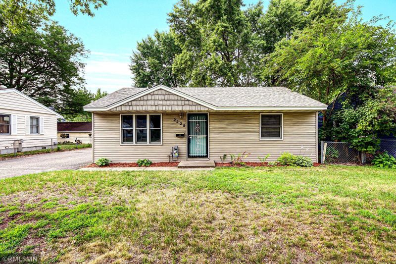 5309 53rd Ave N, Crystal, MN 55429