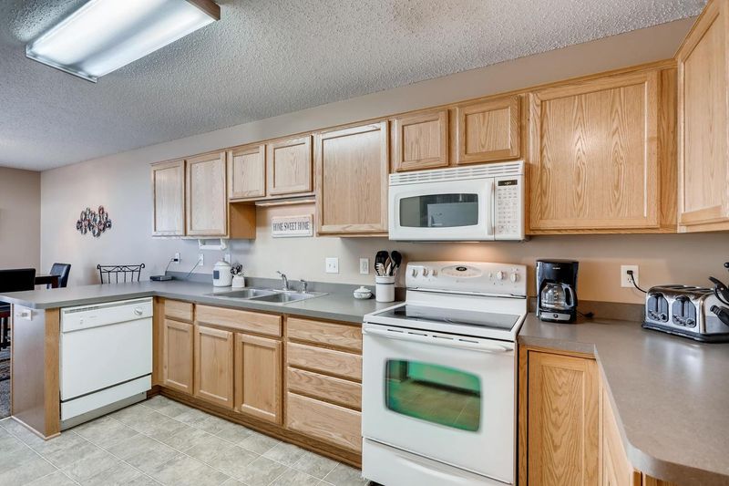 6166 Maclynn Ave NE, Otsego, MN 55301