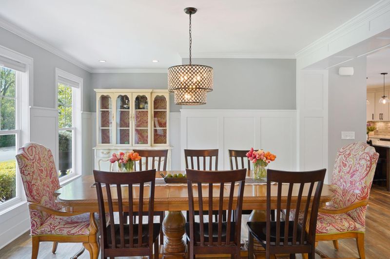 5908 Schaefer Rd, Edina, MN 55436