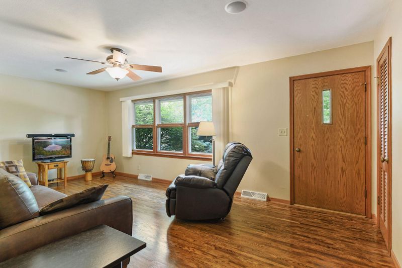 8651 Poplar Bridge Curve, Bloomington, MN 55437