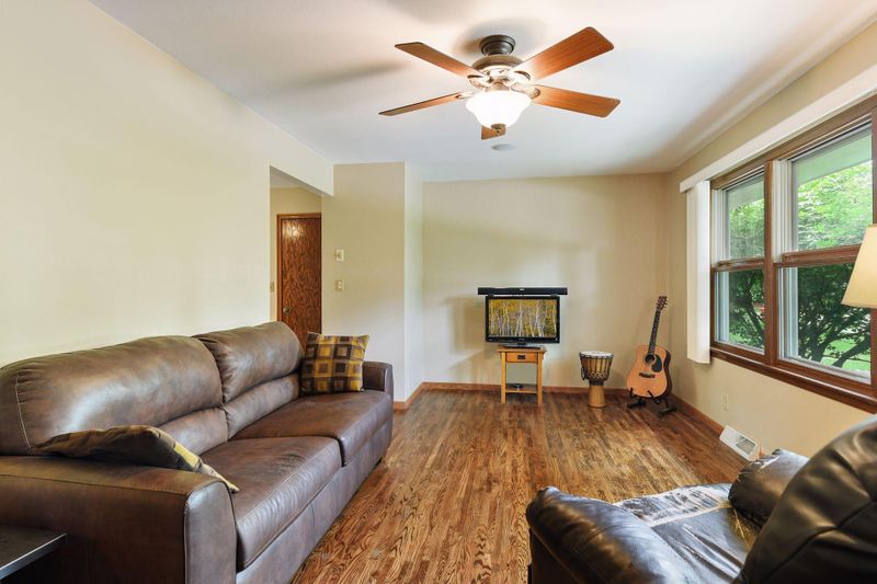 8651 Poplar Bridge Curve, Bloomington, MN 55437