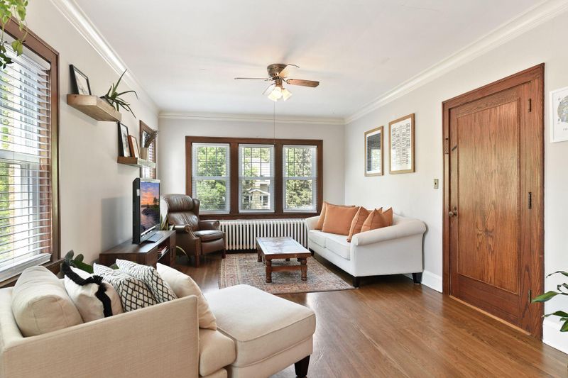 4501 Bryant Ave S #4, Minneapolis, MN 55419