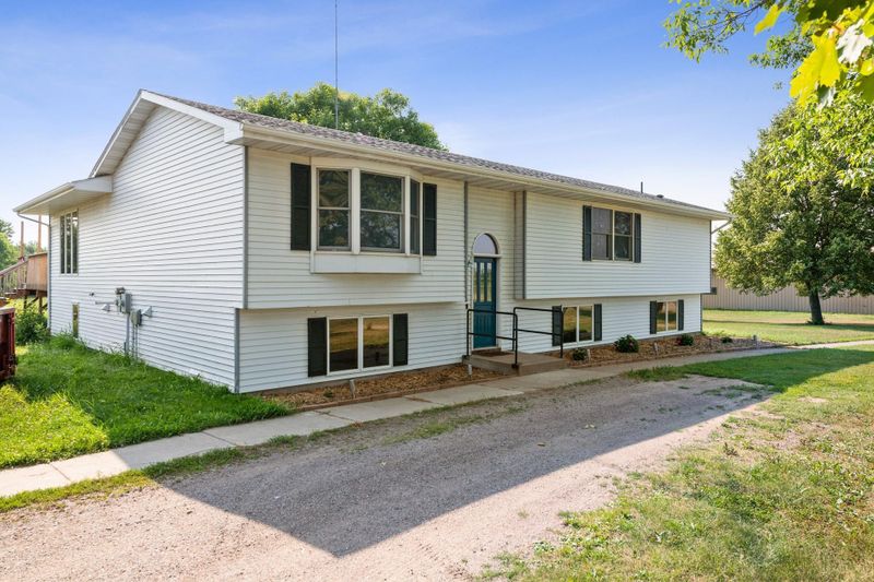 11788 85th Ave, Milaca, MN 56353