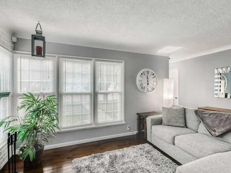 7531 Nicollet Ave, Richfield, MN 55423
