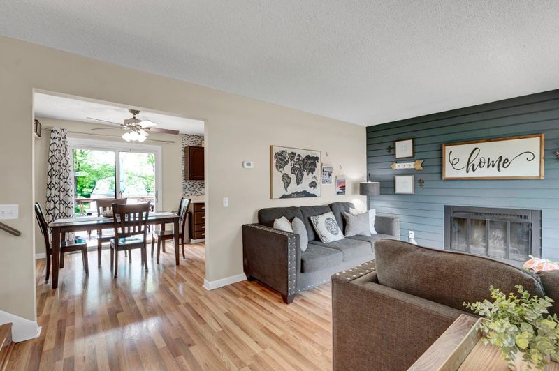 15391 Drexel Way, Apple Valley, MN 55124